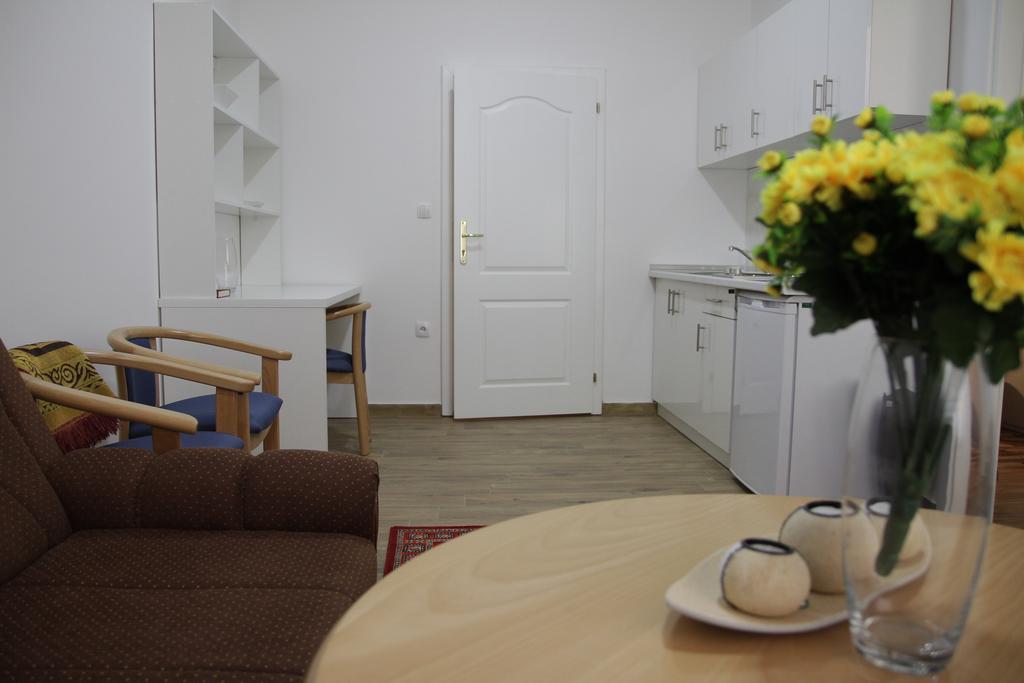 Apartments Ferhadija Banja Luka Ngoại thất bức ảnh