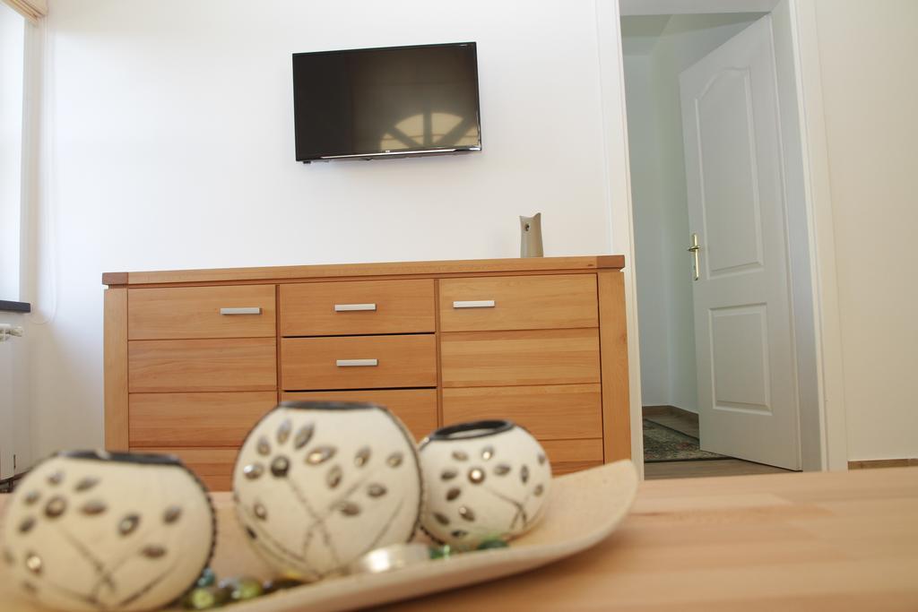 Apartments Ferhadija Banja Luka Ngoại thất bức ảnh